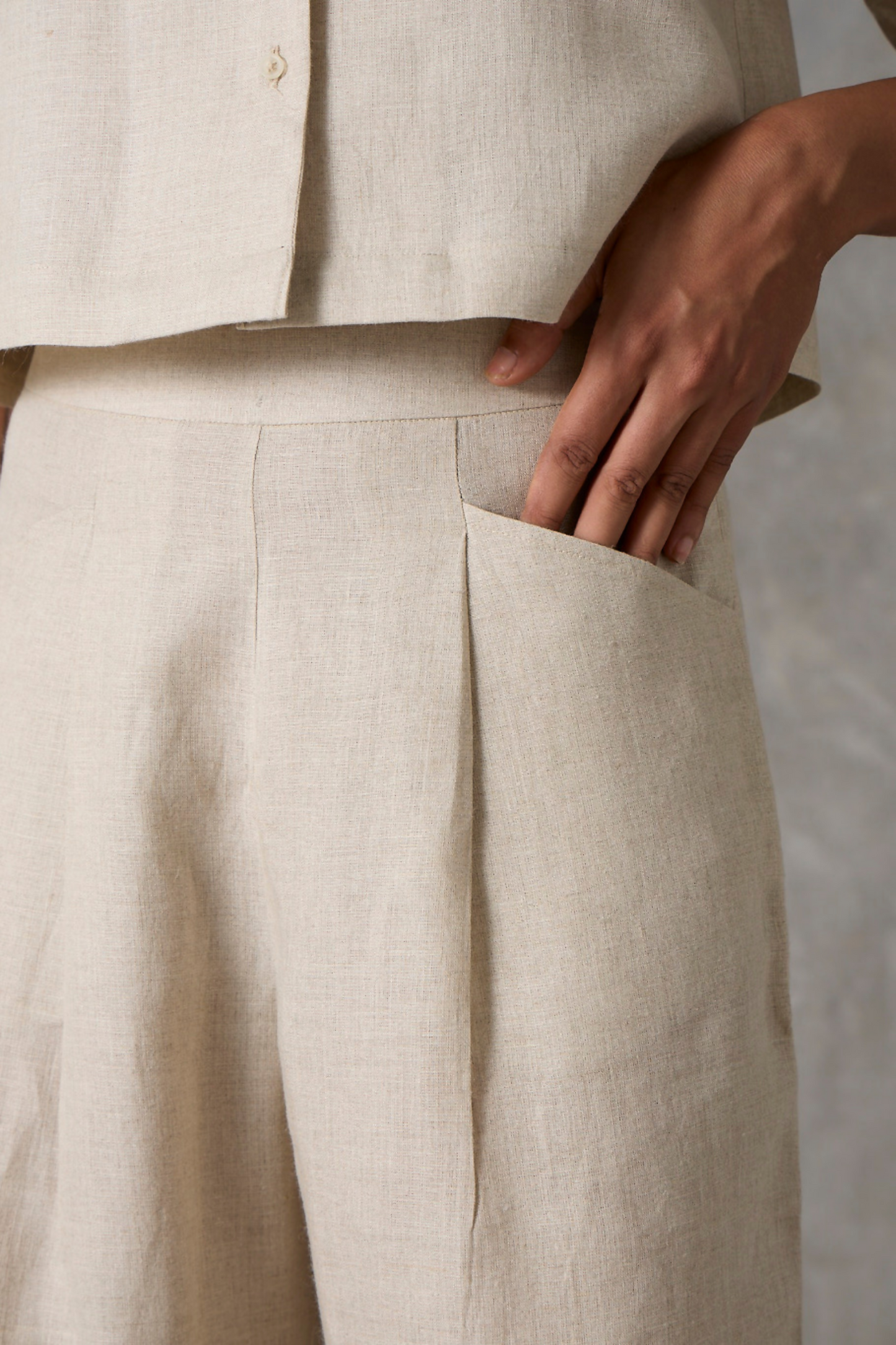 Clyde Organic Linen Sand Smart Everyday Coord Set With Cropped Shirt