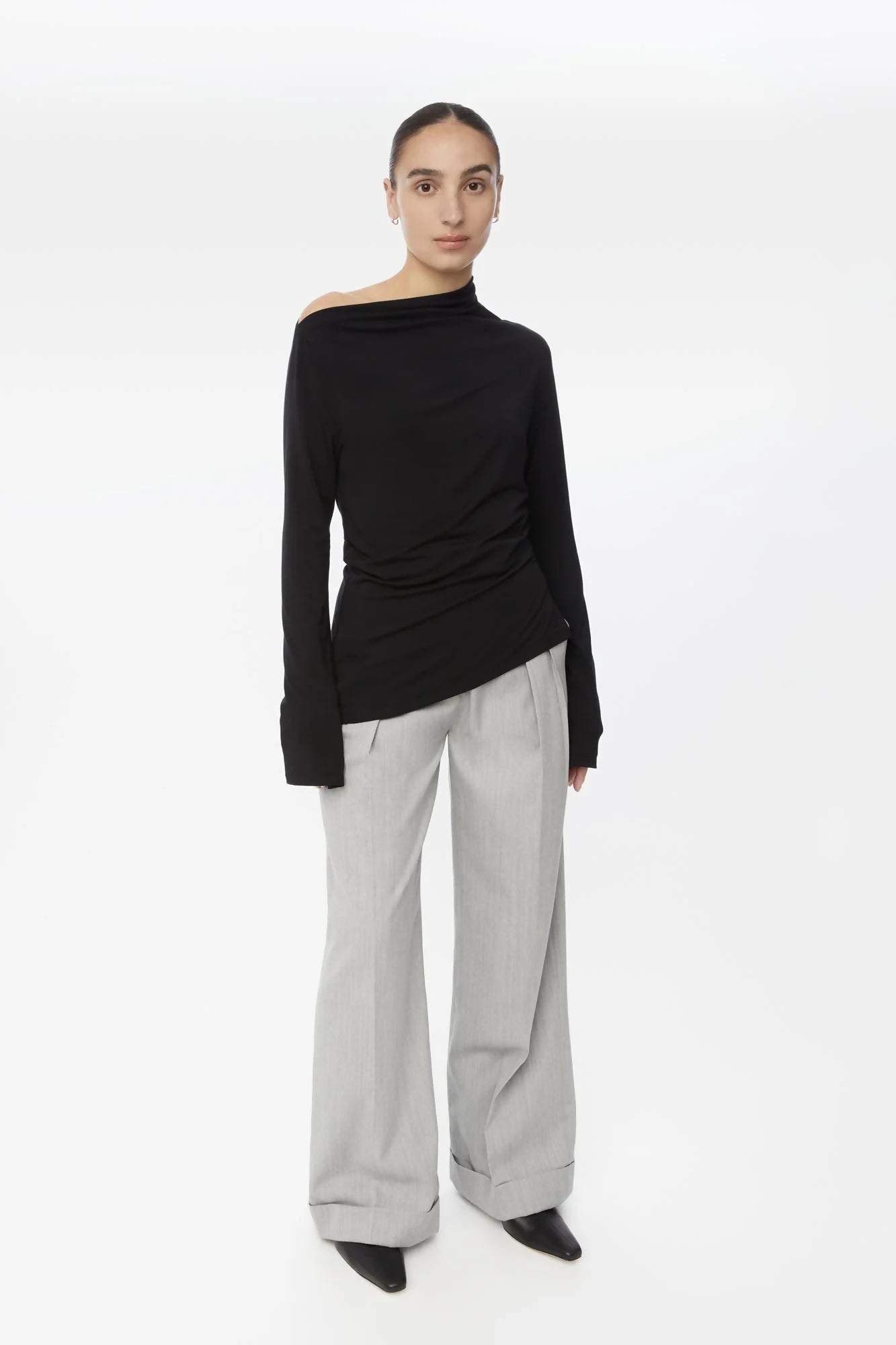 MODAL ASYMMETRIC KNIT TOP